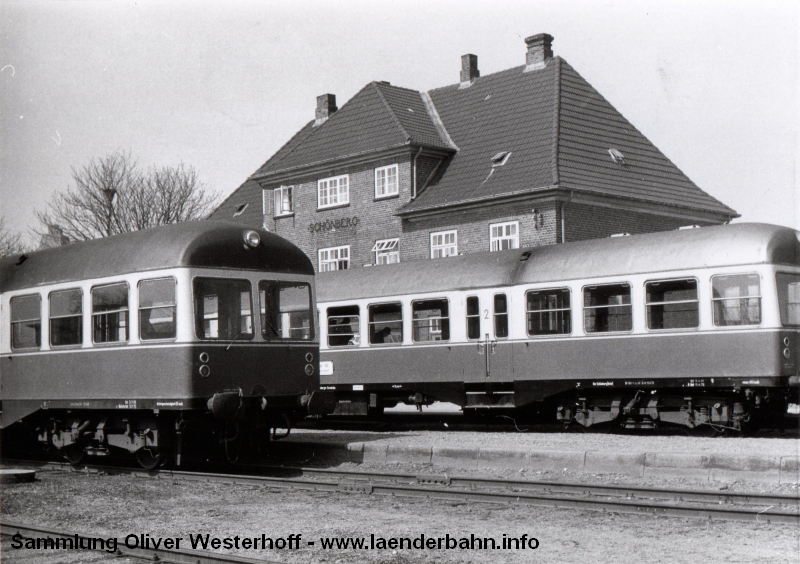 http://www.laenderbahn.info/hifo/FlohmarktfundFotoalbum/1970-kiel-schoenberg/kiel_0003.jpg