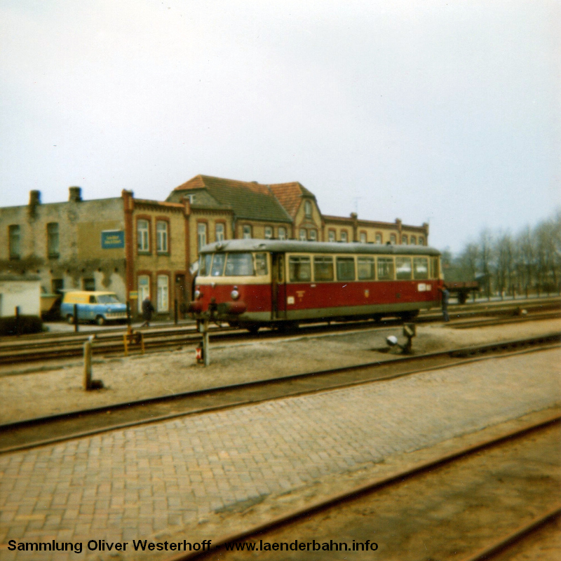 http://www.laenderbahn.info/hifo/FlohmarktfundFotoalbum/1972-Schleswig-Kappeln/image0007.jpg