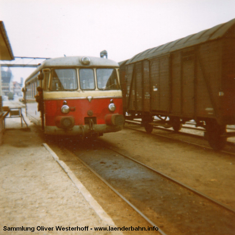 http://www.laenderbahn.info/hifo/FlohmarktfundFotoalbum/1972-Schleswig-Kappeln/image0021.jpg