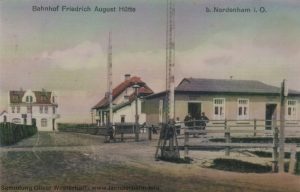 Die Station Friedrich Augusthütte aus einer Serie von Kolorierten Karten aus den 1910er Jahren.