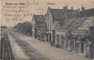 Die Südseite des Bahnhofs auf einer Ansicht von 1908.
